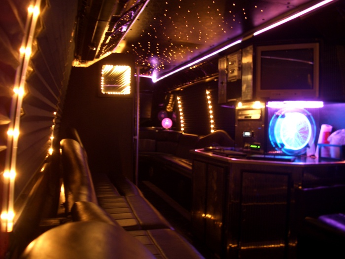 30-Passenger GMC RTS Party Bus