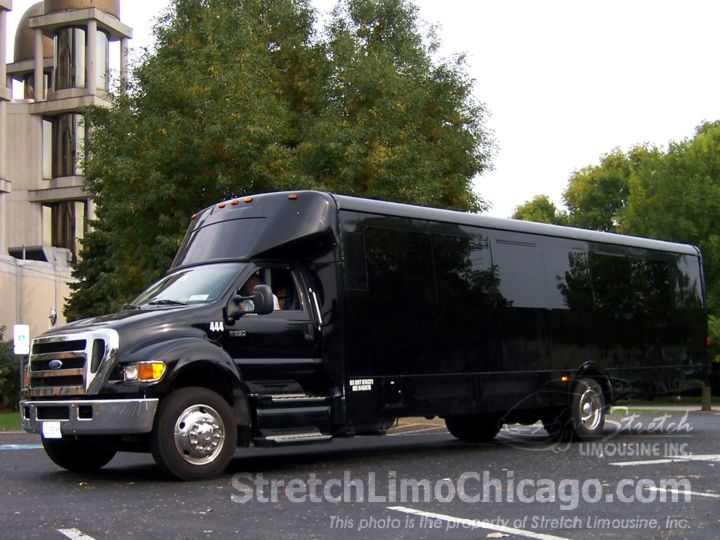 mini coach chicago rental