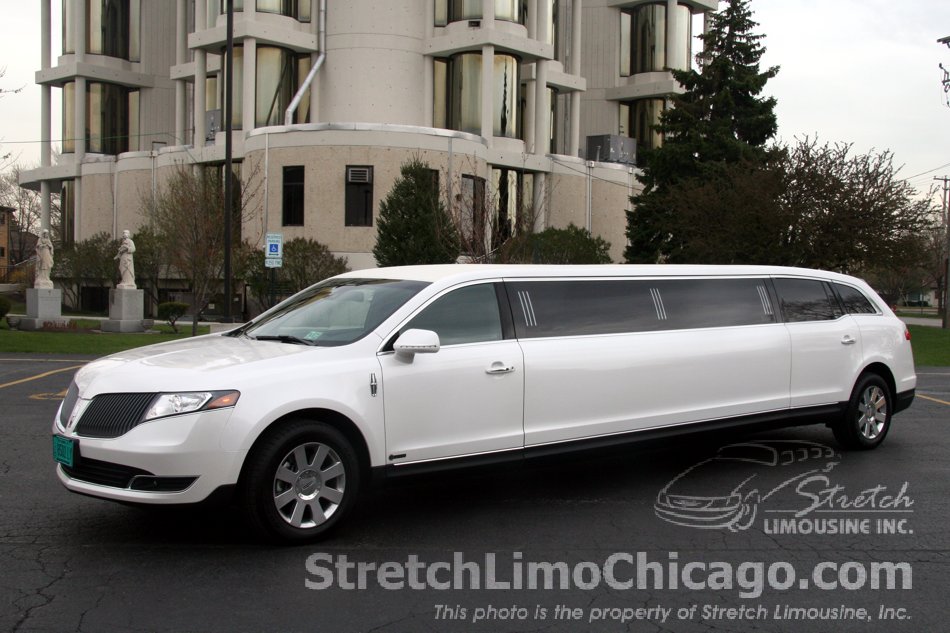 Lincoln MKT stretch limousine exterior view
